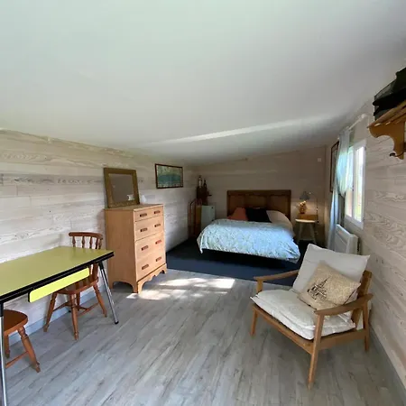 A 50m De La - Gold Ver-sur-Mer