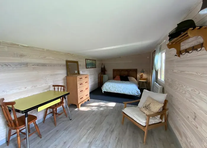 A 50m De La - Gold Ver-sur-Mer